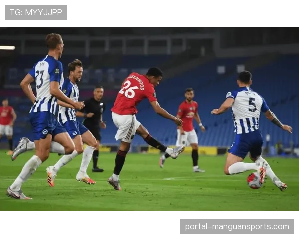 一项针对英超球员的调研显示，超过八成球员认为比赛节奏比五年前更快